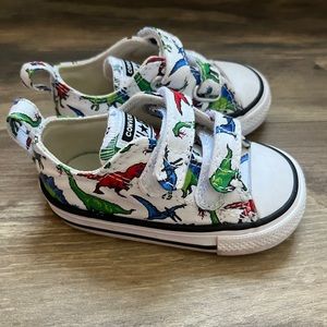 Converse All Star Toddler Dinosaur print - size 4